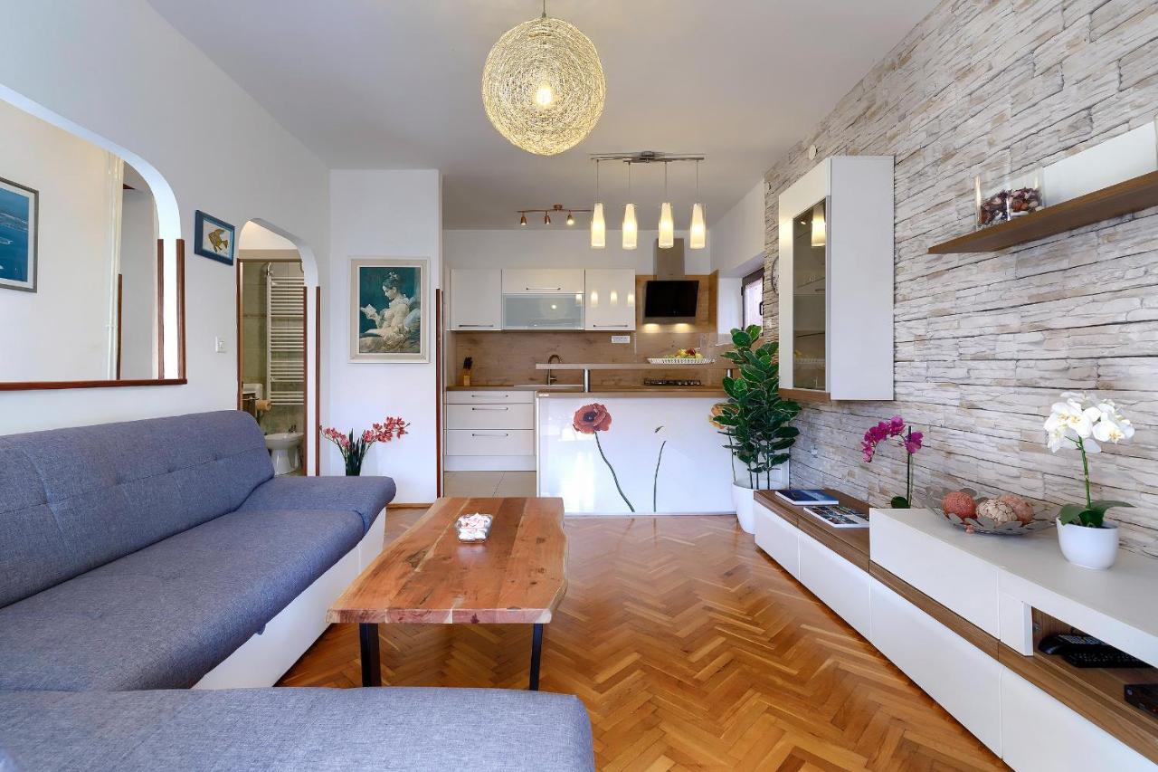 Stylish Flats With Two Bedrooms In Premantura Εξωτερικό φωτογραφία