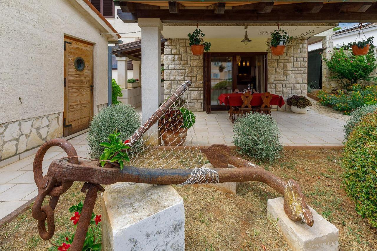 Stylish Flats With Two Bedrooms In Premantura Εξωτερικό φωτογραφία
