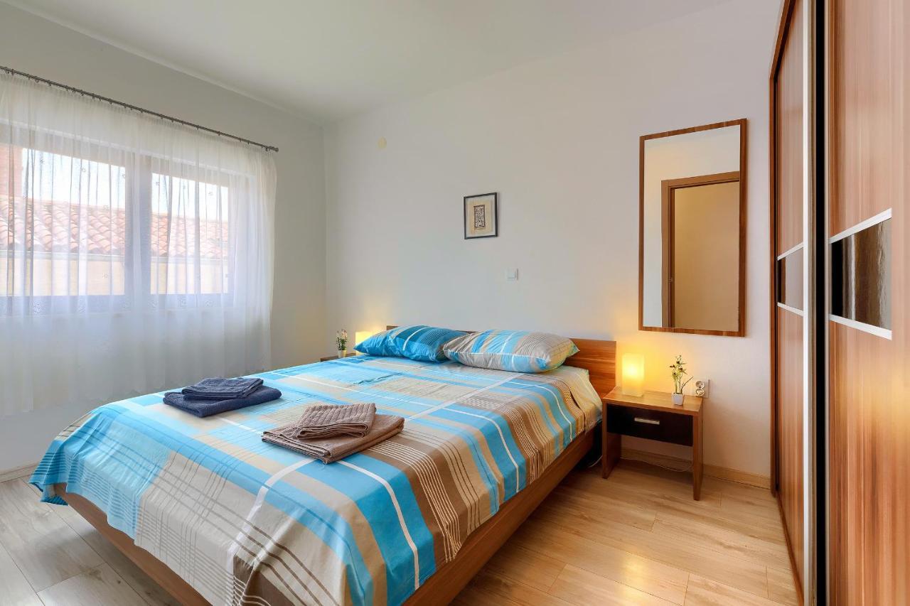 Stylish Flats With Two Bedrooms In Premantura Εξωτερικό φωτογραφία
