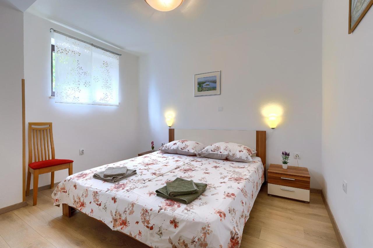 Stylish Flats With Two Bedrooms In Premantura Εξωτερικό φωτογραφία