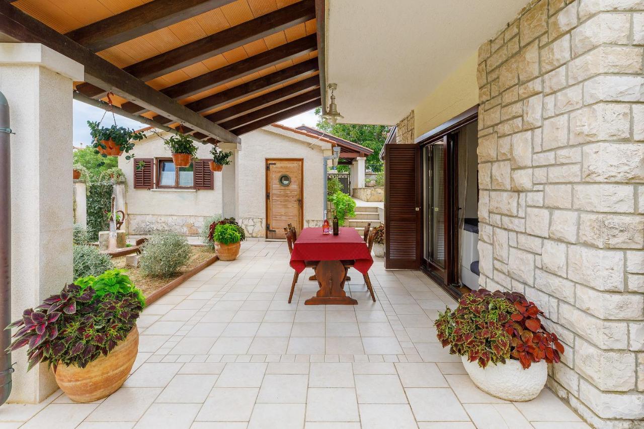 Stylish Flats With Two Bedrooms In Premantura Εξωτερικό φωτογραφία